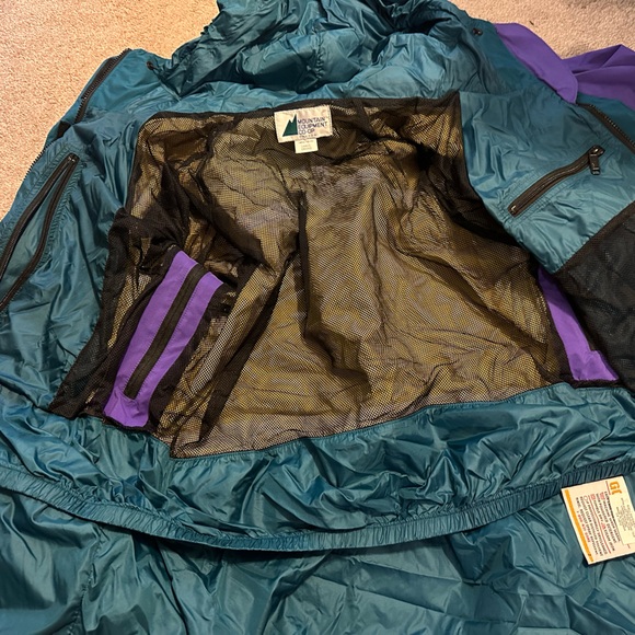 Vintage MEC 90's gore-tex ski shell jacket - Picture 2 of 7